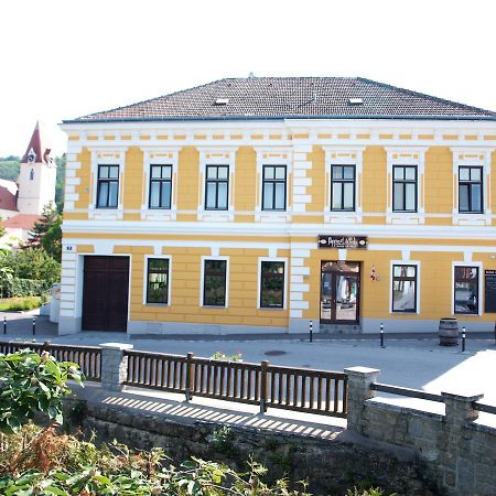 Papperl A' Pub Hotel Schönberg am Kamp Eksteriør billede